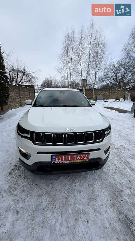 Позашляховик / Кросовер Jeep Compass 2018 в Дубні фото 13 Позашляховик / Кросовер Jeep Compass 2018 в Дубні