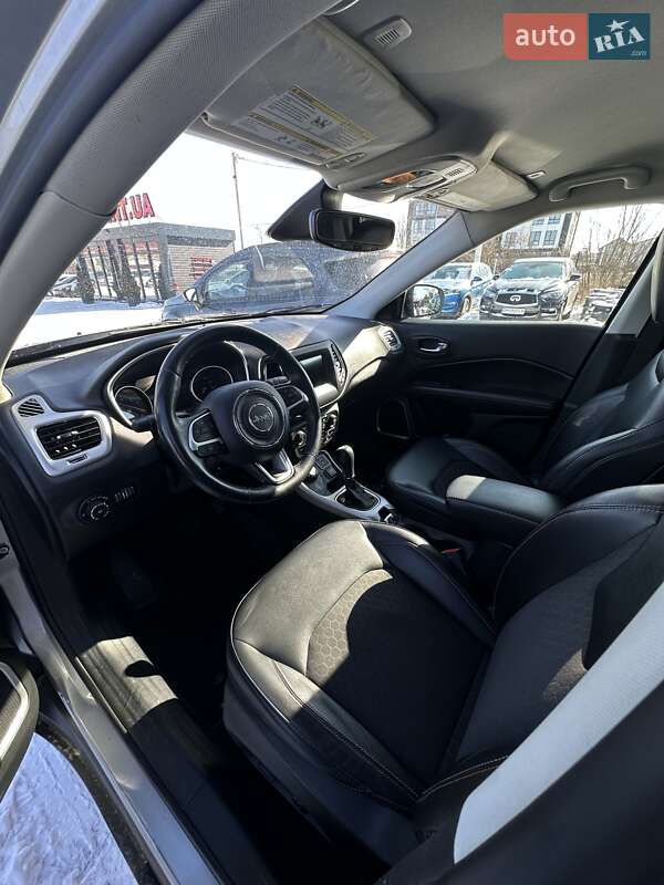 Внедорожник / Кроссовер Jeep Compass 2018 в Белогородке