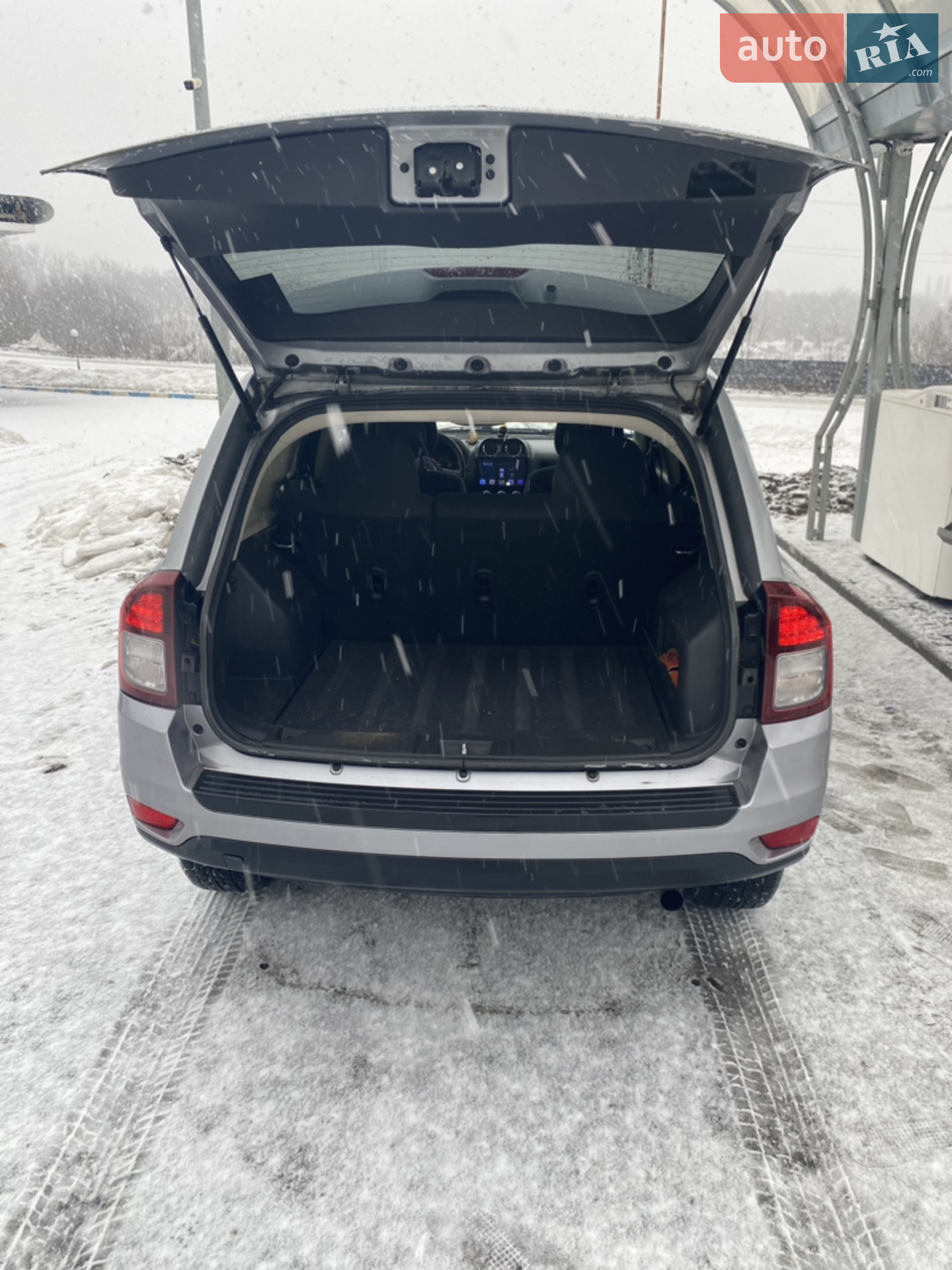 2014 Jeep Compass - мініатюра 11