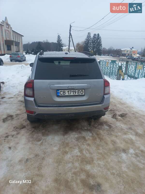 Внедорожник / Кроссовер Jeep Compass 2014 в Чернигове