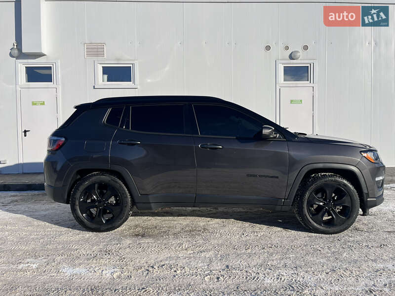 Внедорожник / Кроссовер Jeep Compass 2020 в Ромнах