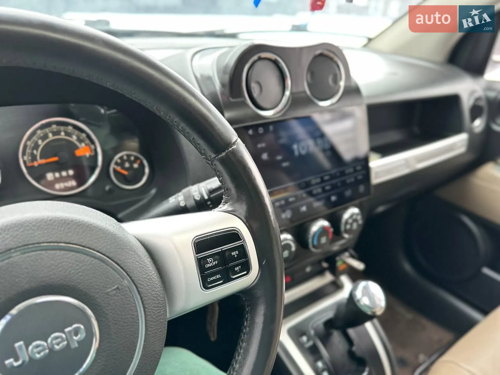 2014 Jeep Compass - мініатюра 27