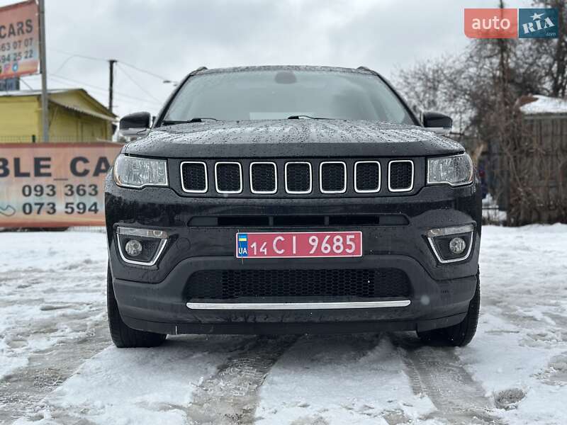 Внедорожник / Кроссовер Jeep Compass 2018 в Киеве