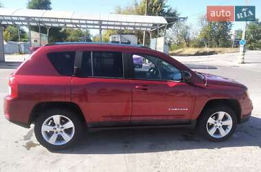 Внедорожник / Кроссовер Jeep Compass 2011 в Запорожье