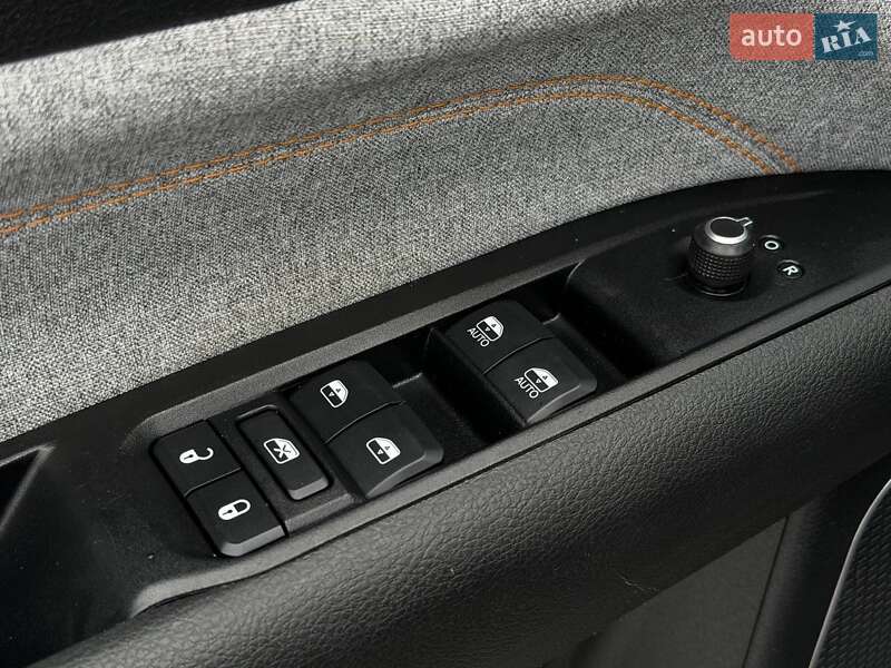 Внедорожник / Кроссовер Jeep Compass 2021 в Харькове