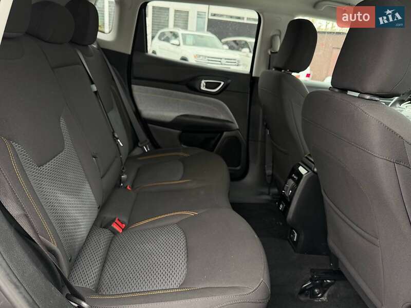 Внедорожник / Кроссовер Jeep Compass 2021 в Харькове