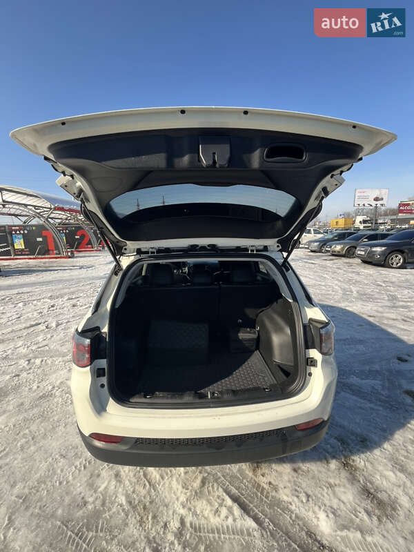 Внедорожник / Кроссовер Jeep Compass 2018 в Полтаве