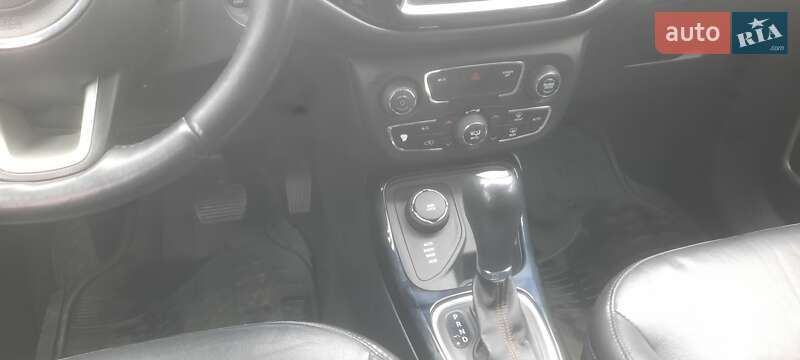 Позашляховик / Кросовер Jeep Compass 2018 в Рівному фото 33 Позашляховик / Кросовер Jeep Compass 2018 в Рівному