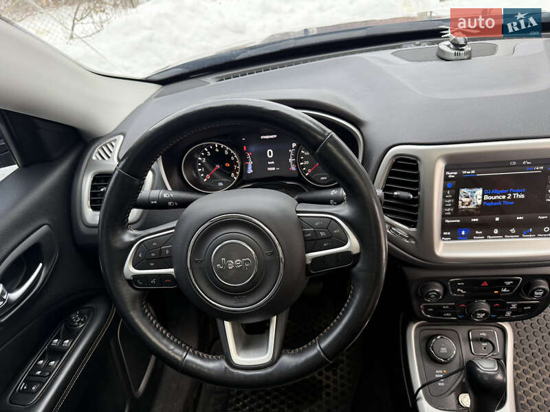 Позашляховик / Кросовер Jeep Compass 2017 в Сумах