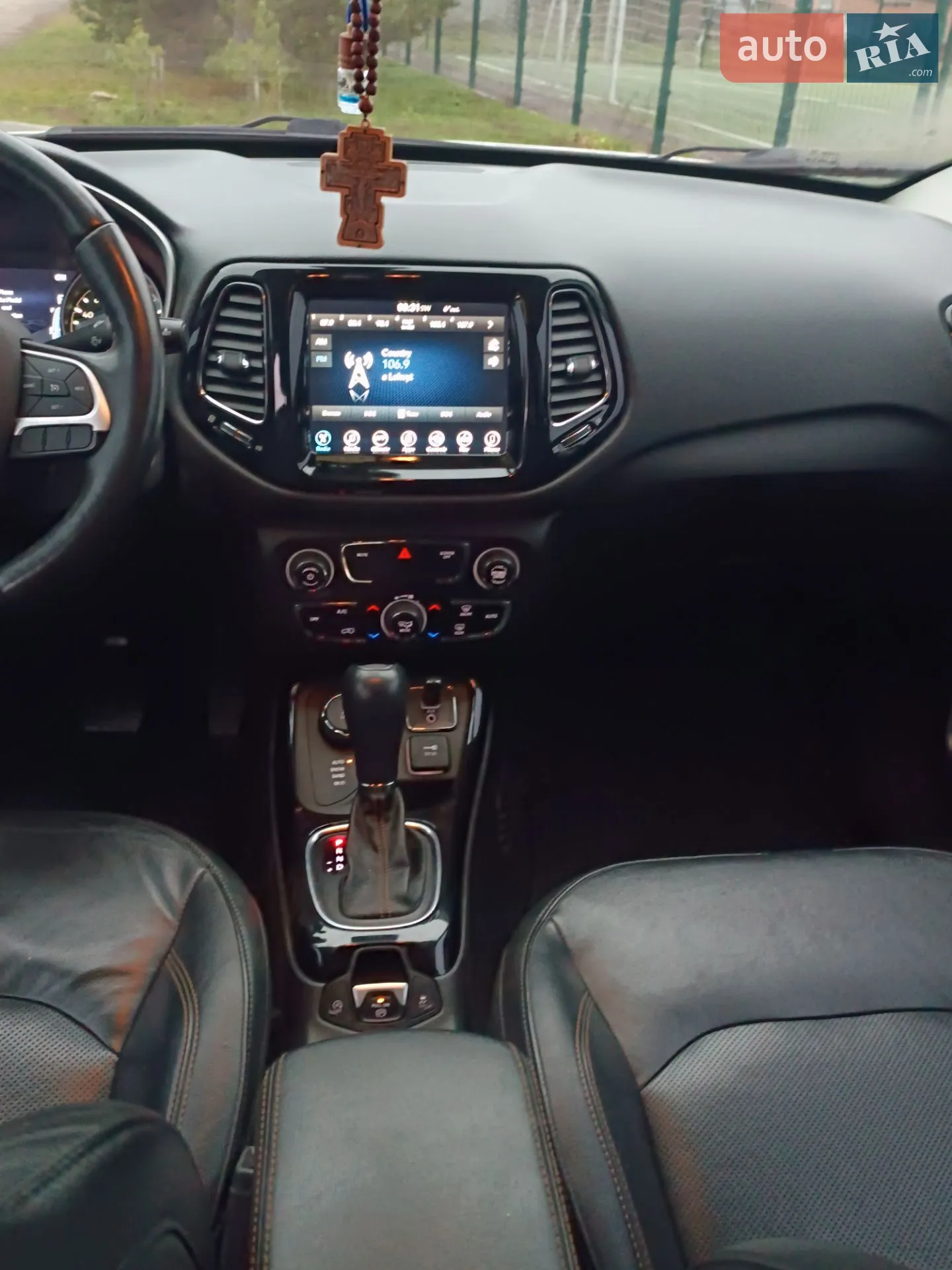 2017 Jeep Compass - мініатюра 9
