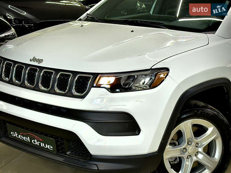 Внедорожник / Кроссовер Jeep Compass 2023 в Николаеве