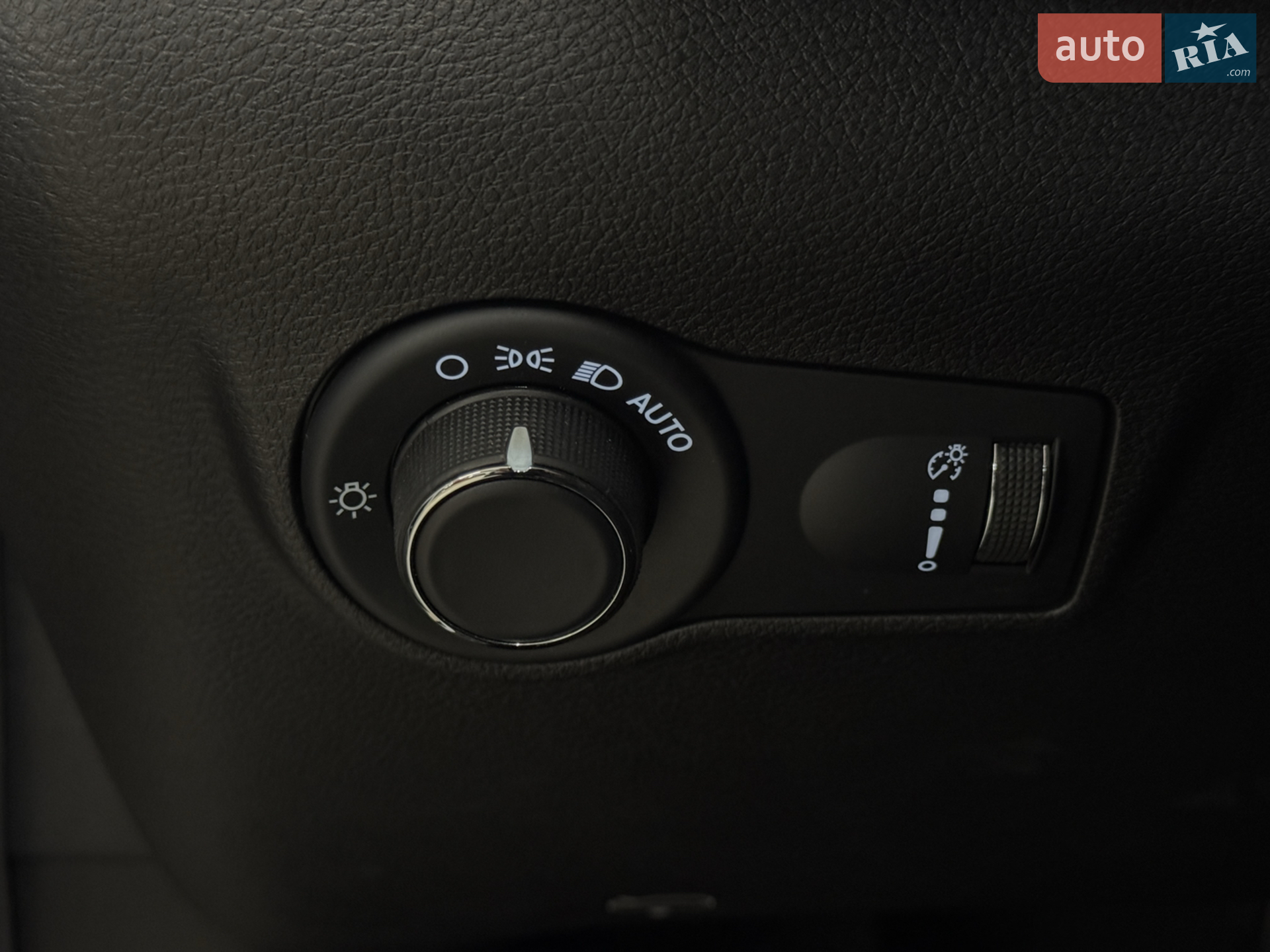 2023 Jeep Compass - мініатюра 38