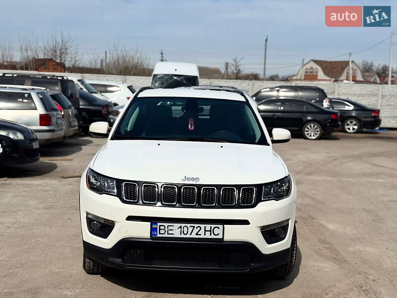 Позашляховик / Кросовер Jeep Compass 2017 в Києві