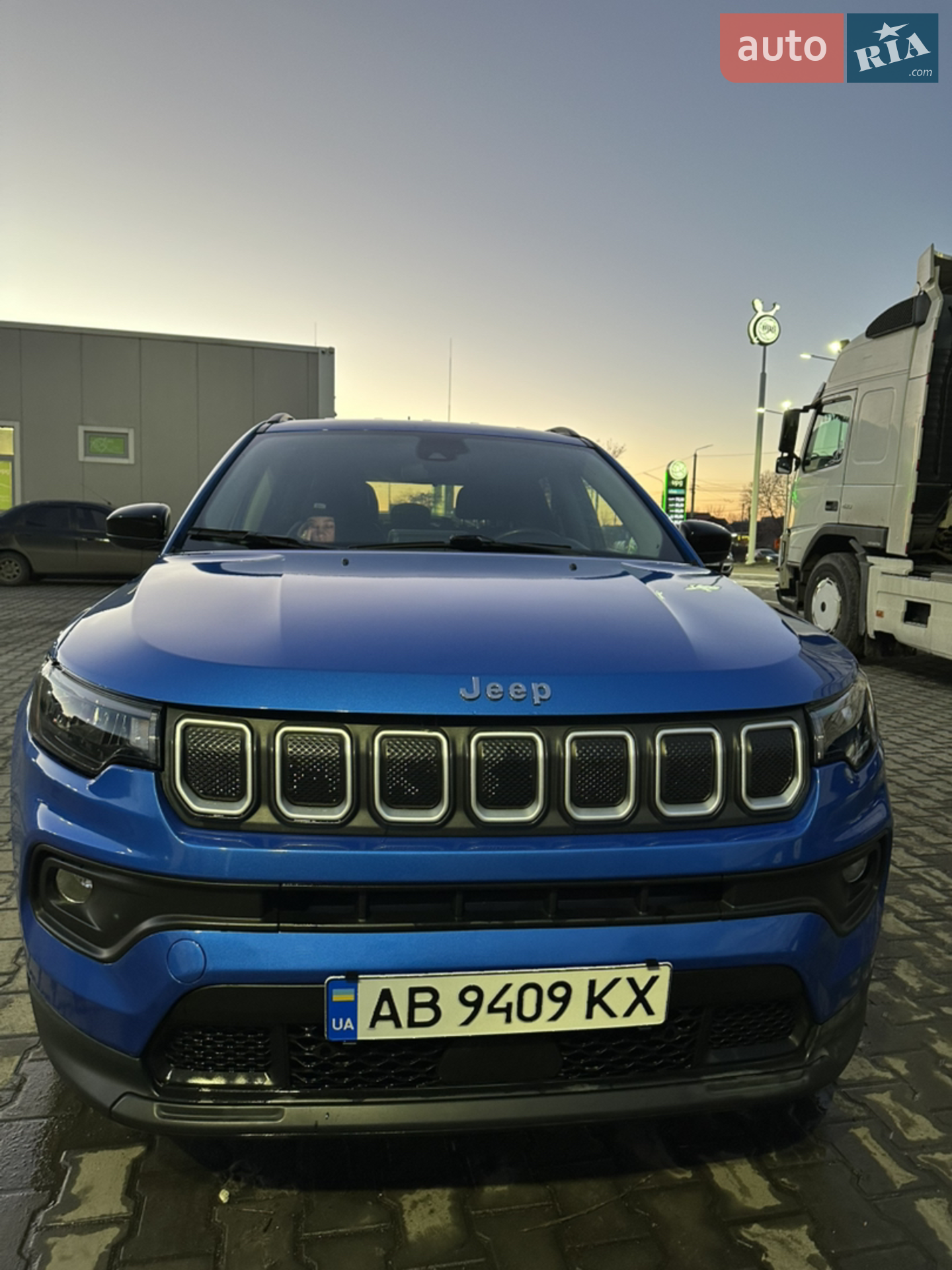2021 Jeep Compass - мініатюра 9
