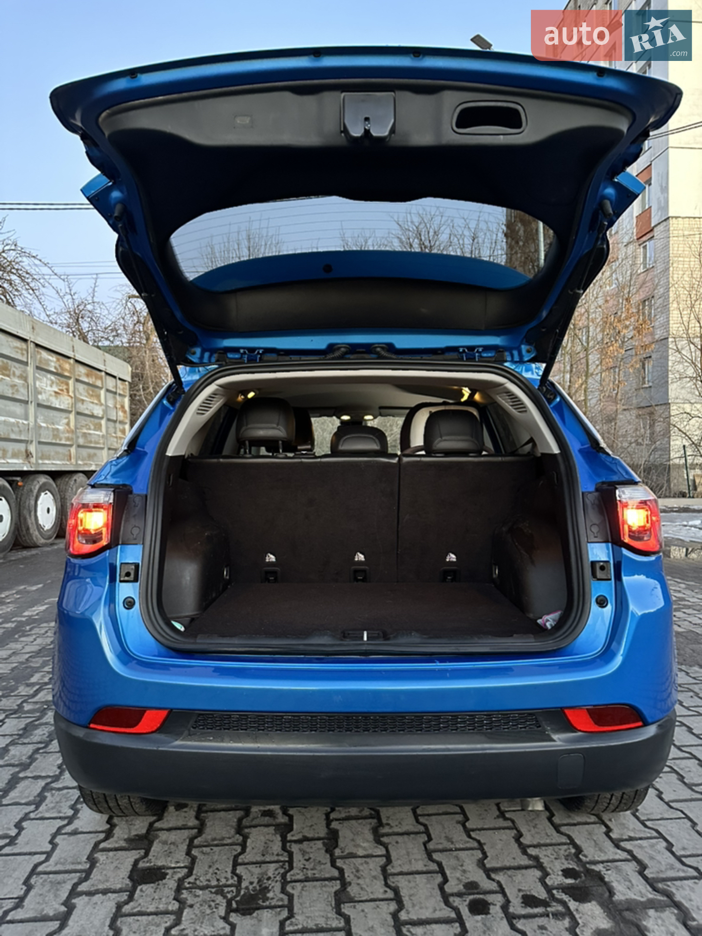 2021 Jeep Compass - мініатюра 17