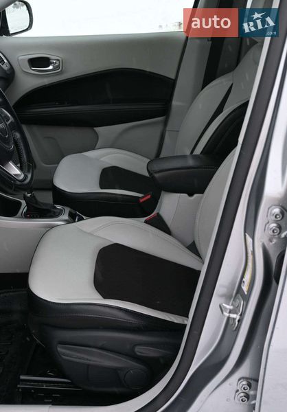Позашляховик / Кросовер Jeep Compass 2018 в Рівному