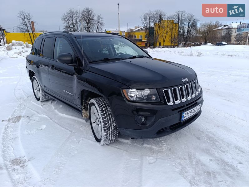 Внедорожник / Кроссовер Jeep Compass 2016 в Житомире