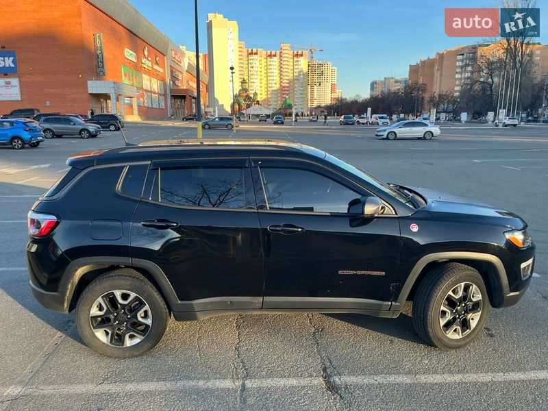 Внедорожник / Кроссовер Jeep Compass 2017 в Броварах