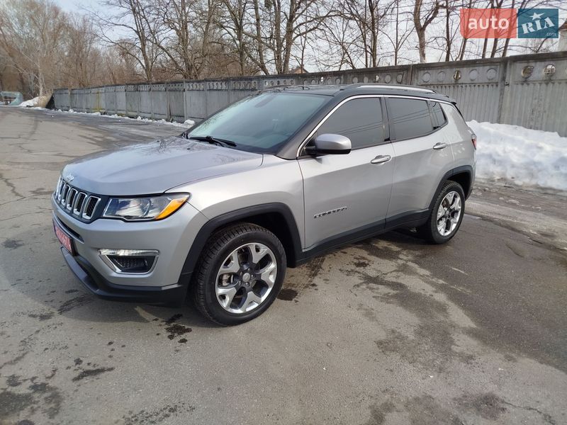 Внедорожник / Кроссовер Jeep Compass 2019 в Киеве
