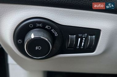 Внедорожник / Кроссовер Jeep Compass 2017 в Калуше