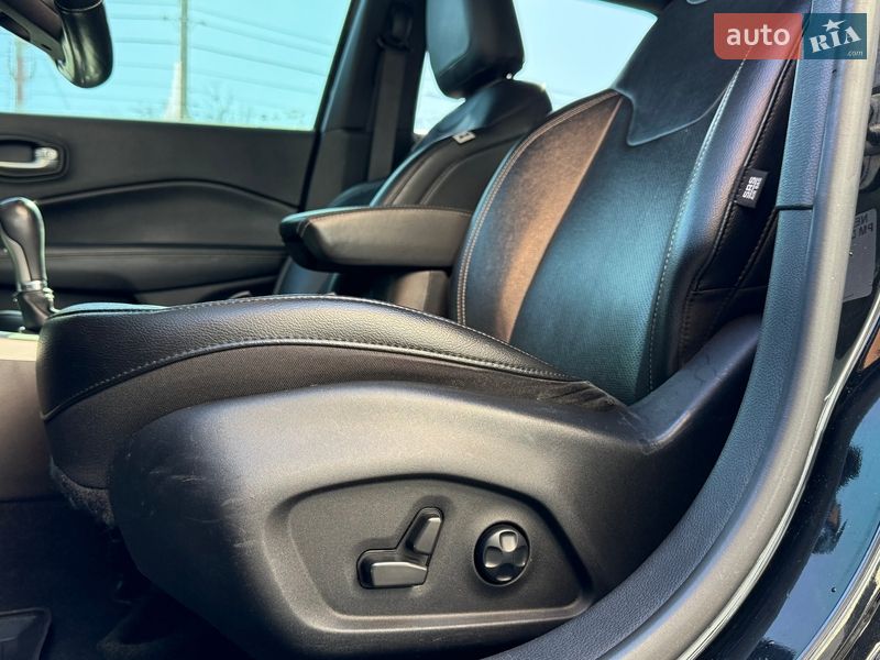 Позашляховик / Кросовер Jeep Compass 2021 в Києві