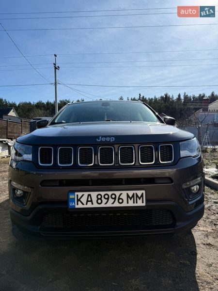Внедорожник / Кроссовер Jeep Compass 2018 в Киеве