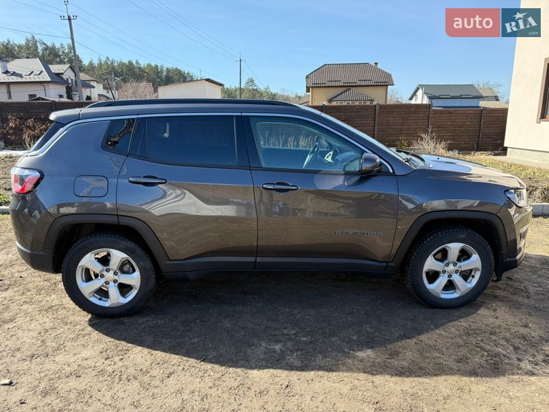 Внедорожник / Кроссовер Jeep Compass 2018 в Киеве