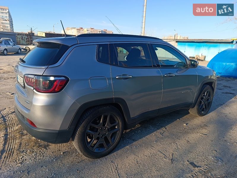 Внедорожник / Кроссовер Jeep Compass 2022 в Запорожье