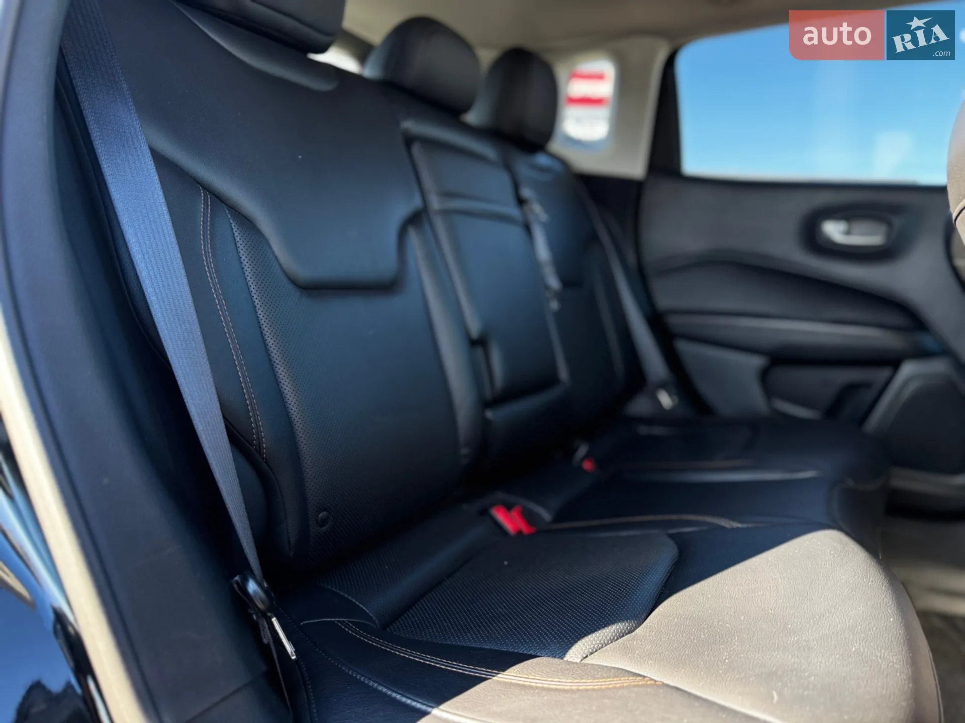 2017 Jeep Compass - мініатюра 19