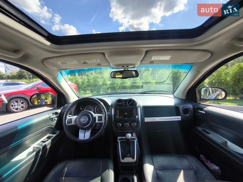 Внедорожник / Кроссовер Jeep Compass 2014 в Киеве