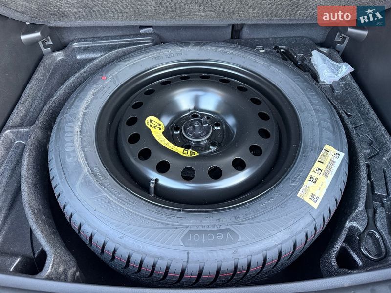 Внедорожник / Кроссовер Jeep Compass 2025 в Киеве