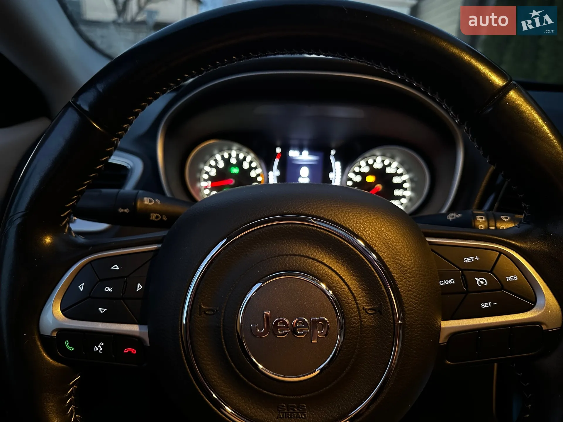 2018 Jeep Compass - мініатюра 16