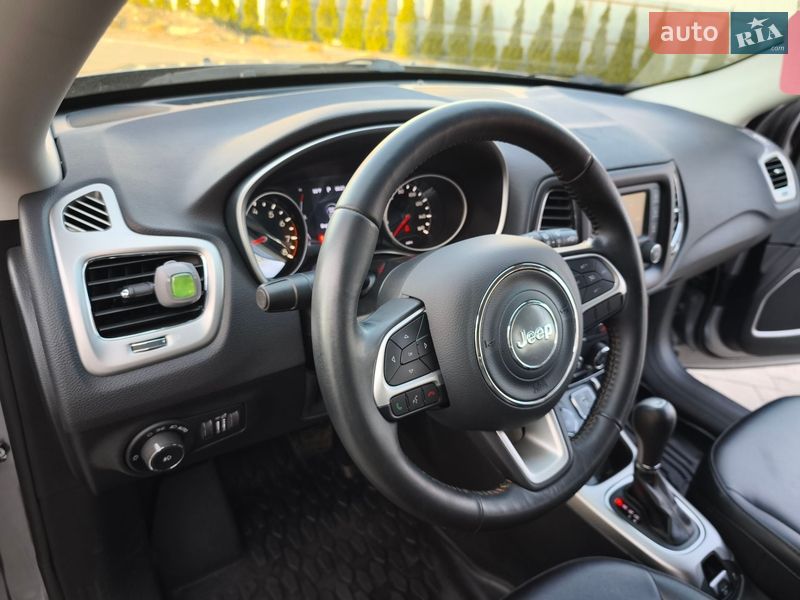 Внедорожник / Кроссовер Jeep Compass 2018 в Луцке