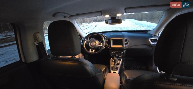 Внедорожник / Кроссовер Jeep Compass 2018 в Шостке