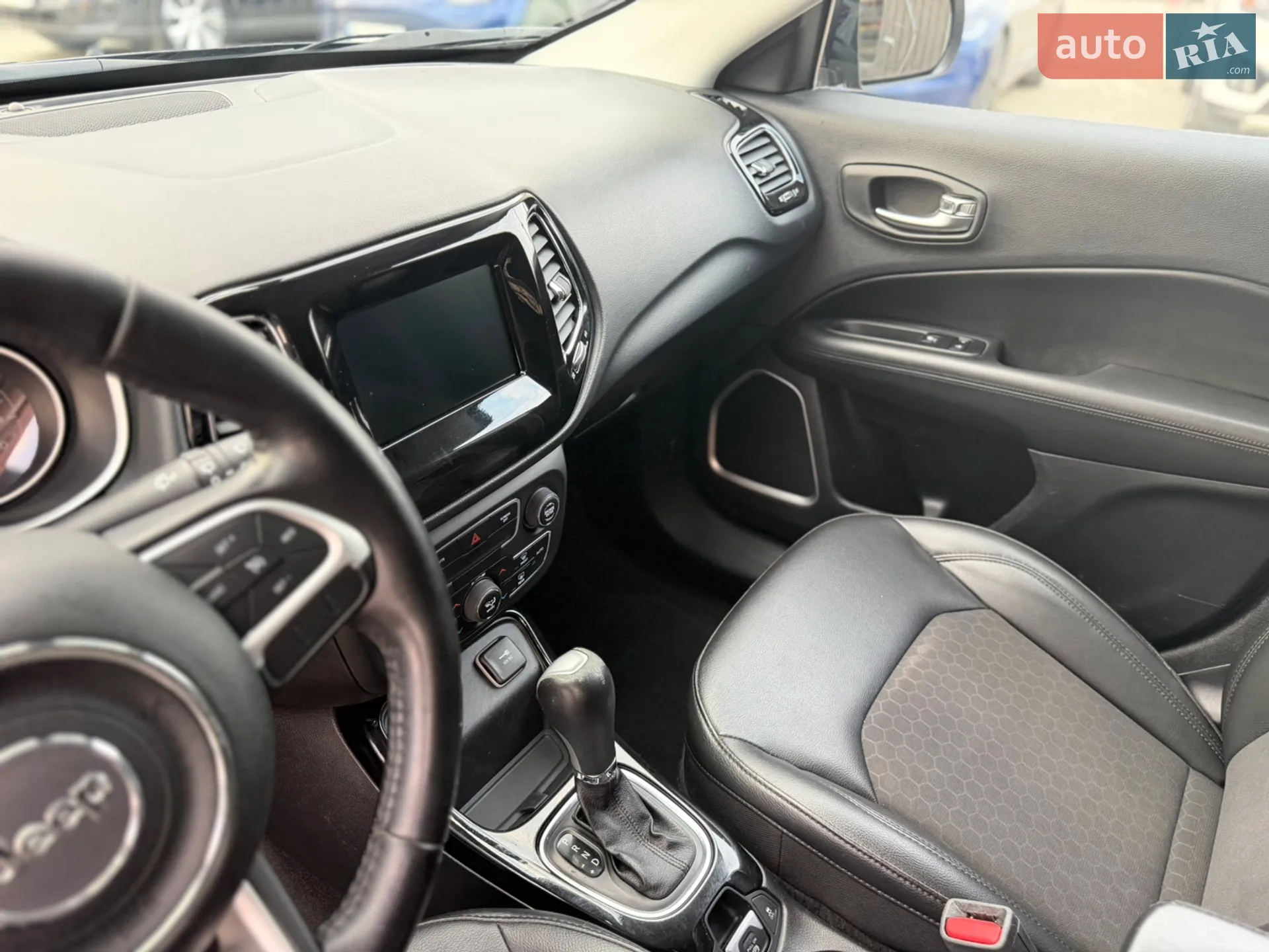 2019 Jeep Compass - мініатюра 15