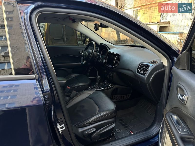 Внедорожник / Кроссовер Jeep Compass 2020 в Сумах