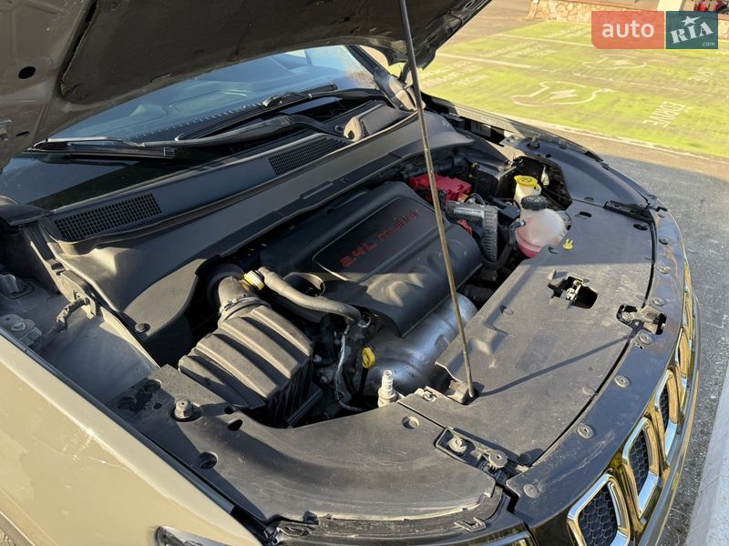 Внедорожник / Кроссовер Jeep Compass 2019 в Киеве