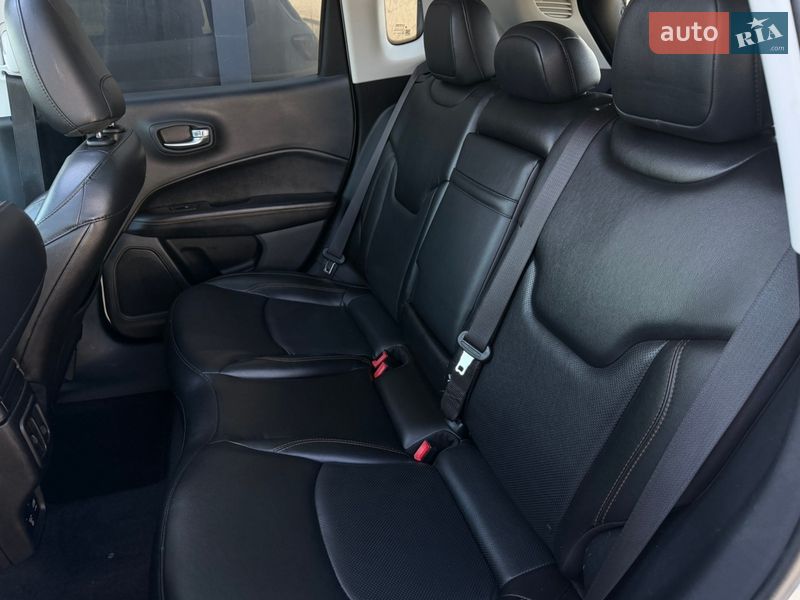 Внедорожник / Кроссовер Jeep Compass 2018 в Калуше