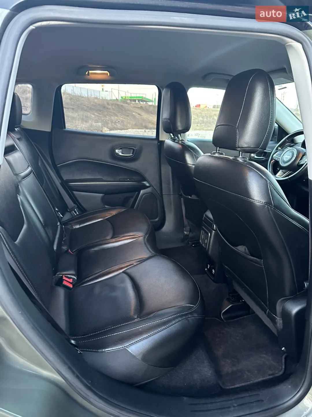 2019 Jeep Compass - мініатюра 16