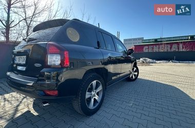 Внедорожник / Кроссовер Jeep Compass 2015 в Киеве