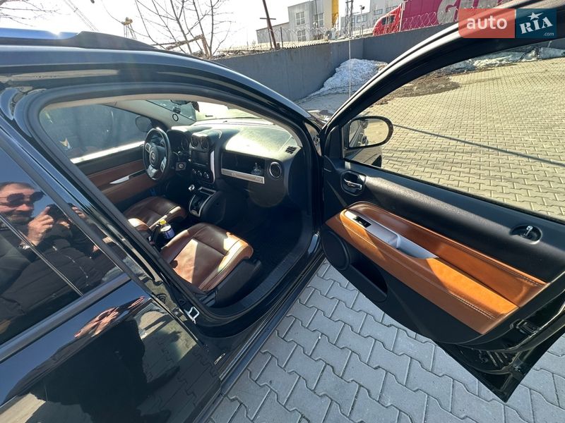 Позашляховик / Кросовер Jeep Compass 2015 в Києві