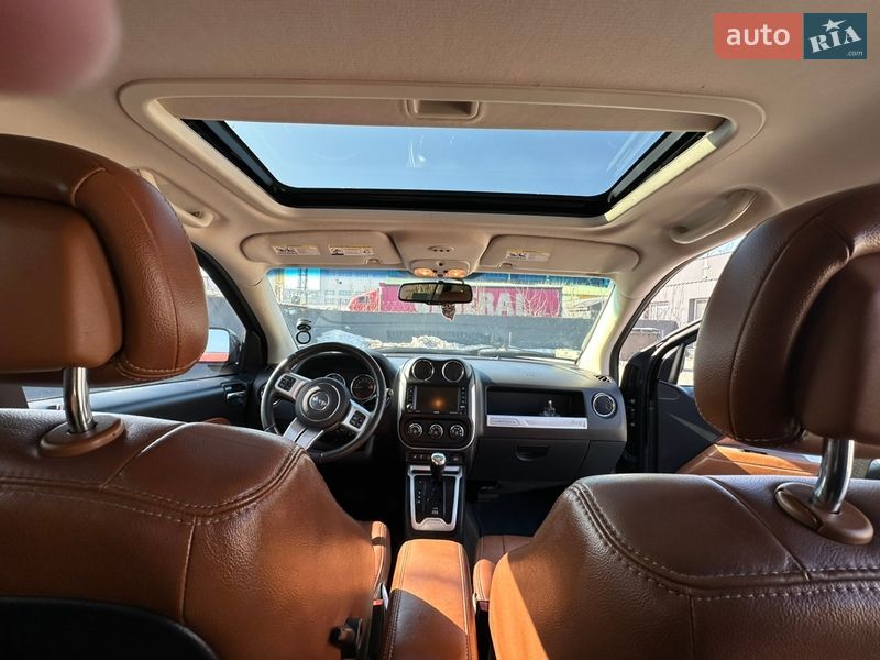 Позашляховик / Кросовер Jeep Compass 2015 в Києві