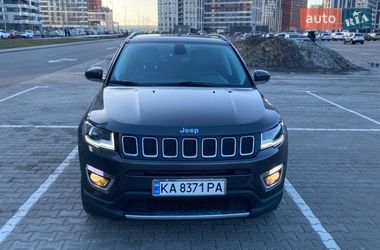 Внедорожник / Кроссовер Jeep Compass 2017 в Киеве