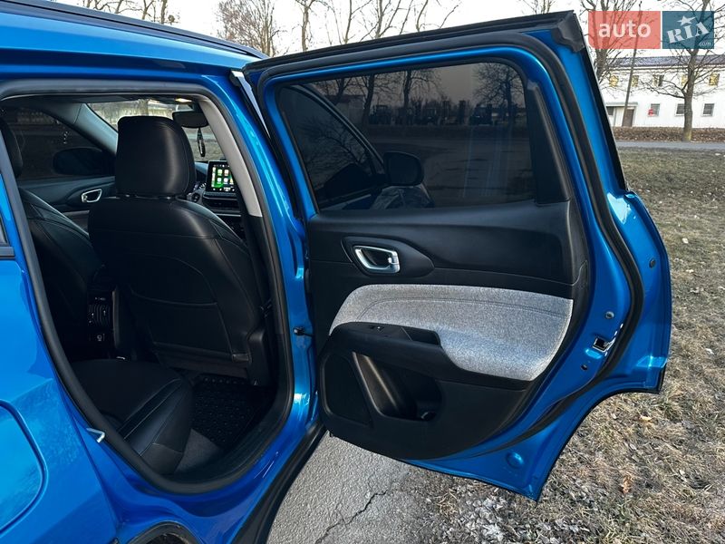 Позашляховик / Кросовер Jeep Compass 2022 в Ромнах фото 32 Позашляховик / Кросовер Jeep Compass 2022 в Ромнах