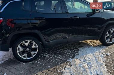 Внедорожник / Кроссовер Jeep Compass 2018 в Кривом Роге