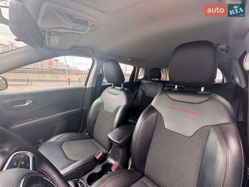 Внедорожник / Кроссовер Jeep Compass 2019 в Киеве