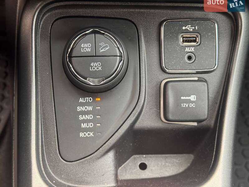 Внедорожник / Кроссовер Jeep Compass 2019 в Киеве