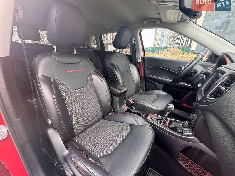 Внедорожник / Кроссовер Jeep Compass 2019 в Киеве