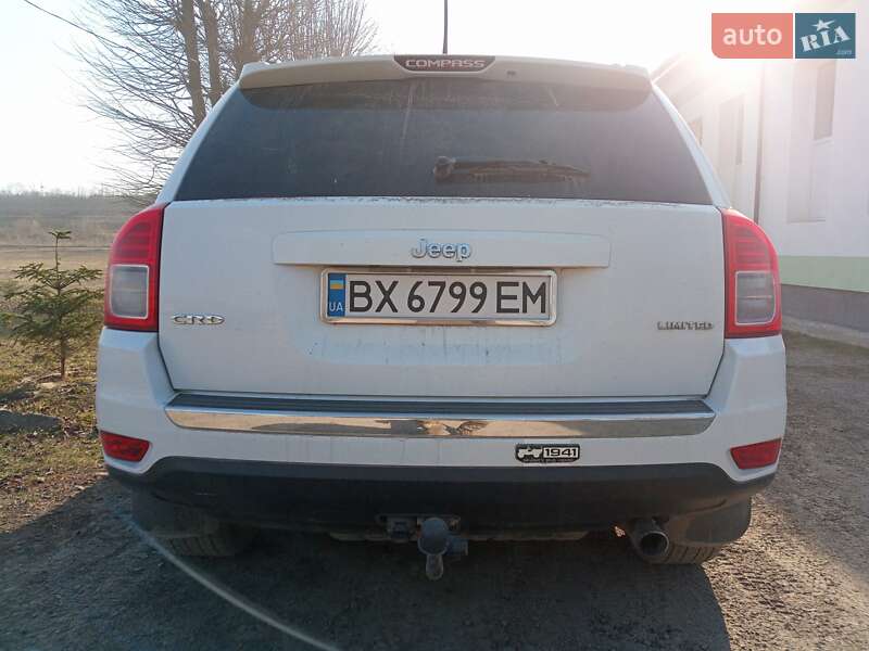 Внедорожник / Кроссовер Jeep Compass 2011 в Каменец-Подольском