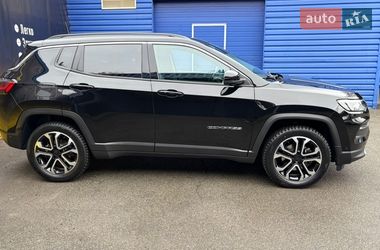 Внедорожник / Кроссовер Jeep Compass 2023 в Киеве